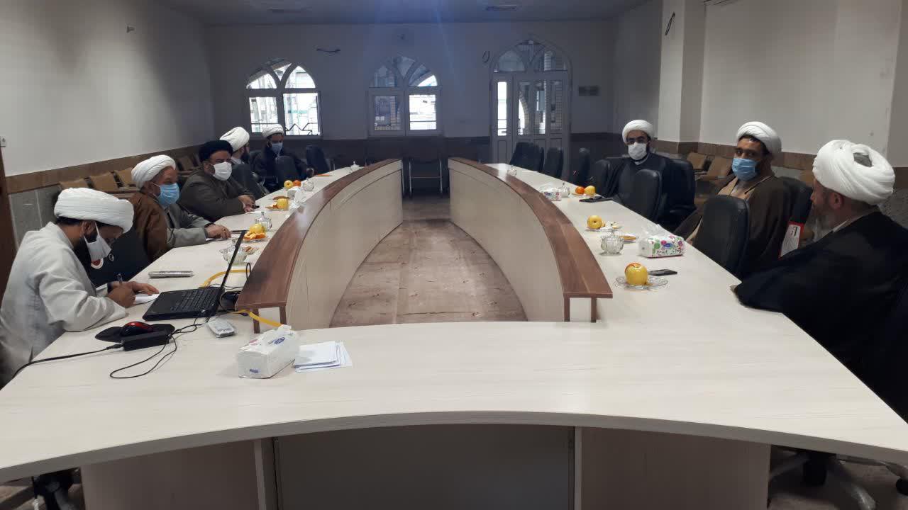 گزارش تصویری جلسه مشترک با معاونت آموزش و دفتر نخبگان مرکز مدیریت حوزه علمیه خراسان