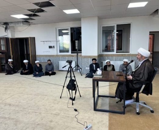 ≡ گزارش تصویری مراسم آغاز سال تحصیلی ۱۴٠۳_۱۴٠۴ مرکز تخصصی دارالفقه با حضور استاد درایتی زیدعزه